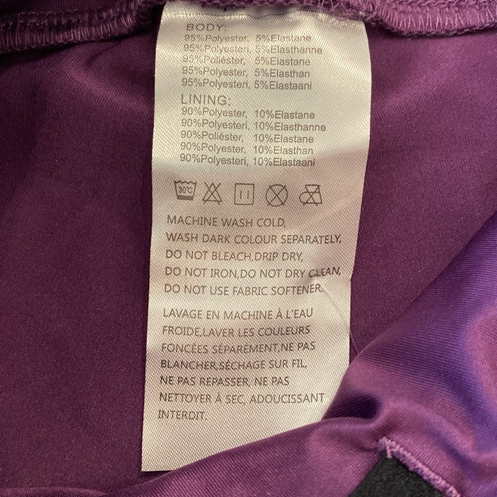 Kamien 2 in 1 Running Short w/Built In Tight Shorts.  Has Phone Pocket.‎ XS - Picture 6 of 7